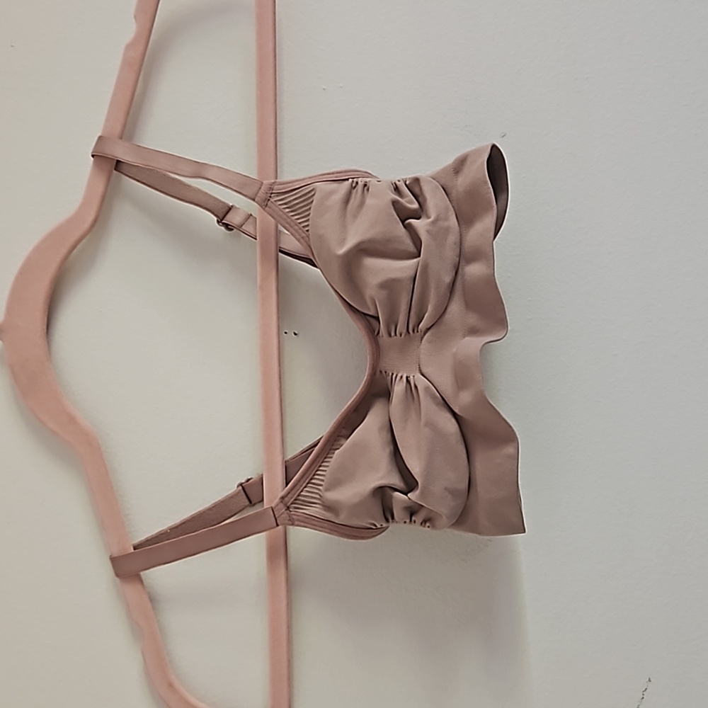 SKIMS Sculpting Bra -Size S Shade Sienna